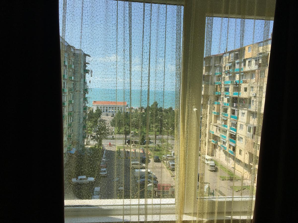 Apt Khimshiashvili 11 Appartamento Batumi Esterno foto