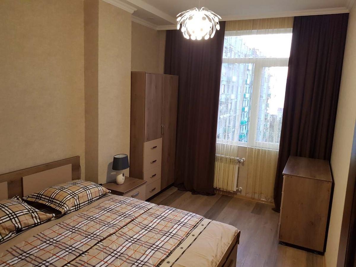 Apt Khimshiashvili 11 Appartamento Batumi Esterno foto